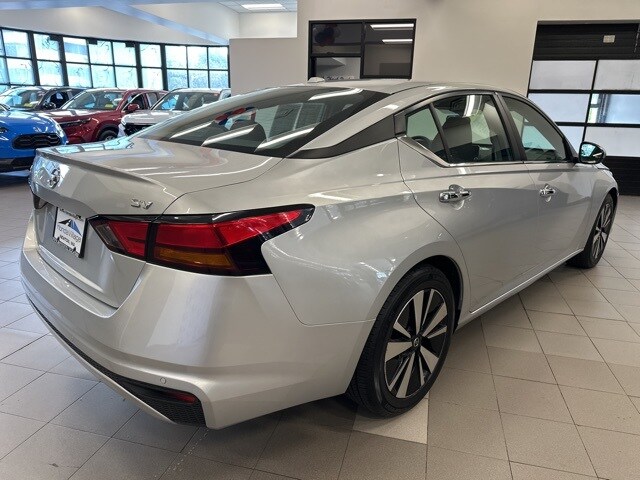 2022 Nissan Altima 2.5 SV photo 3