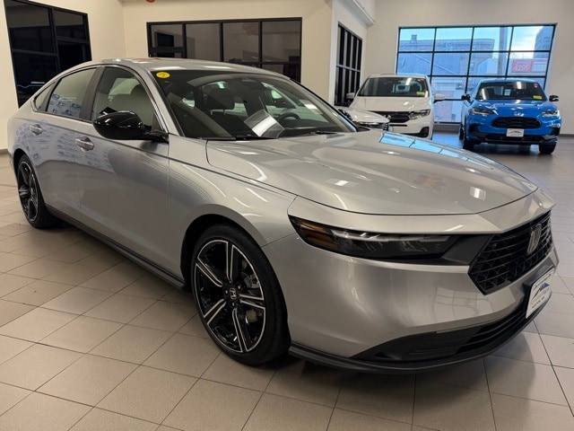 2025 Honda Accord Hybrid Sport's photo