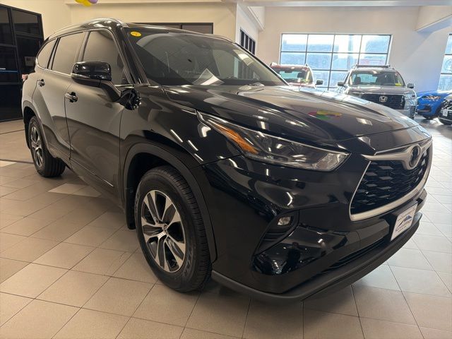 2021 Toyota Highlander