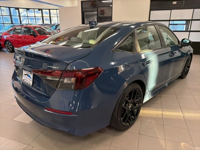 2025 Honda Civic Sport Touring Hybrid photo 3