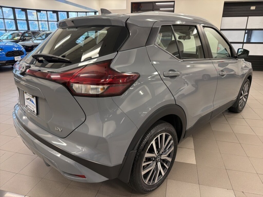 Used 2023 Nissan Kicks SV SUV