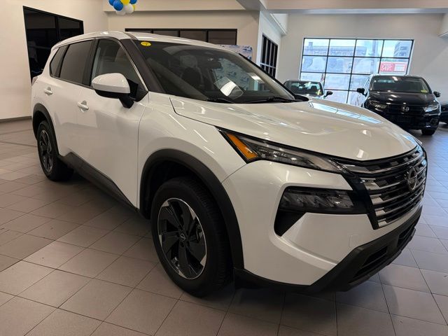 Used 2024 Nissan Rogue SV with VIN 5N1BT3BB5RC688231 for sale in Newton, MA
