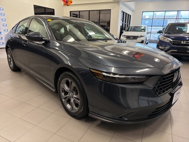 2024 Honda Accord EX's photo