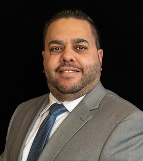 Staff member David Rodriguez | General Sales Manager from 12e1d253b416