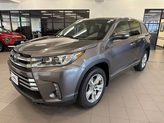 2019 Toyota Highlander Limited - Photo 6