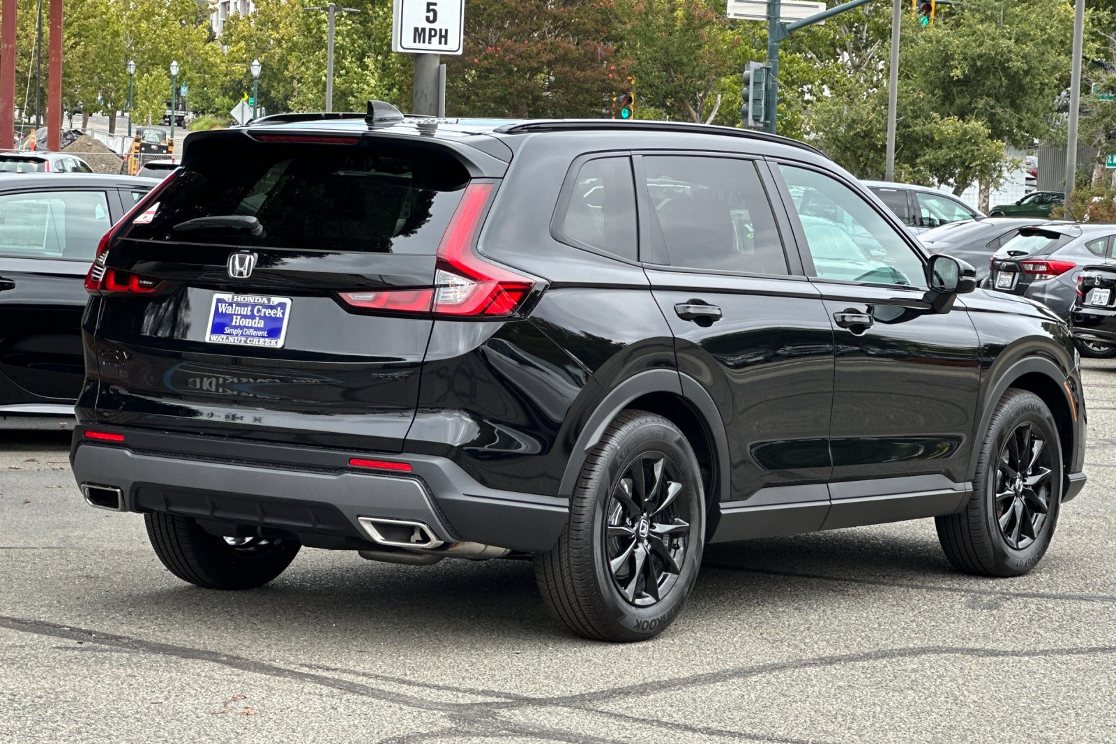2026 Honda CR-V Hybrid Sport photo 4