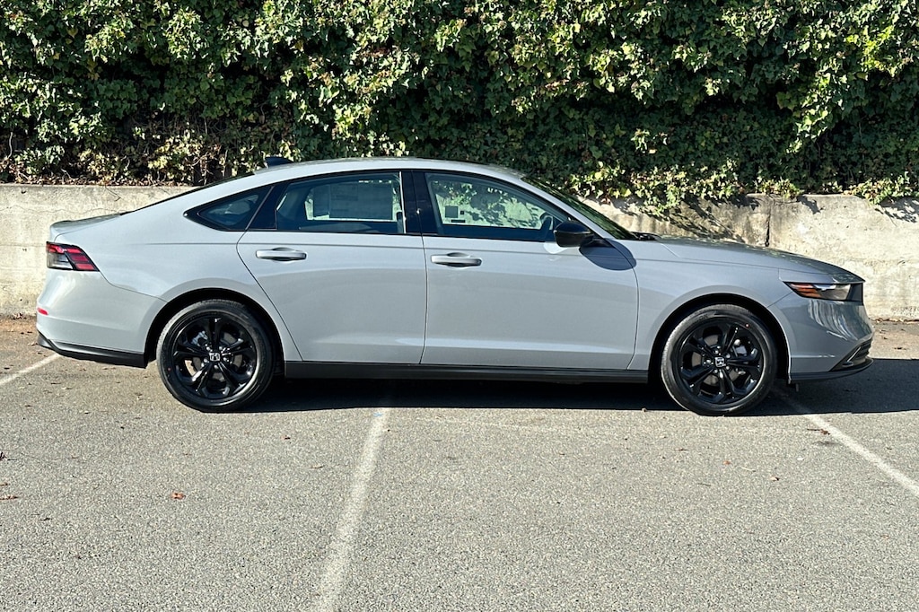 New 2025 Honda Accord SE Sedan