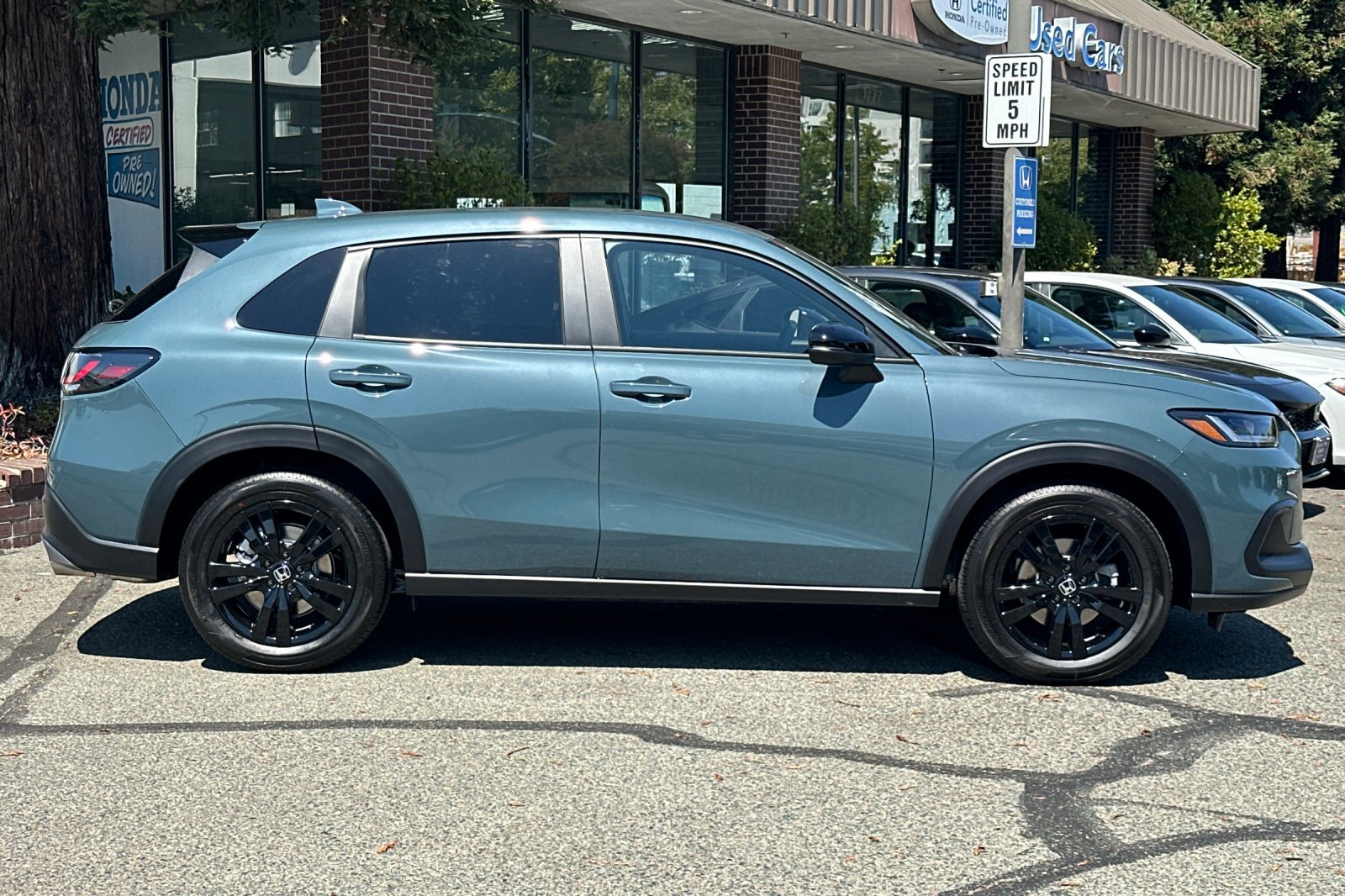 2026 Honda HR-V Sport photo 3