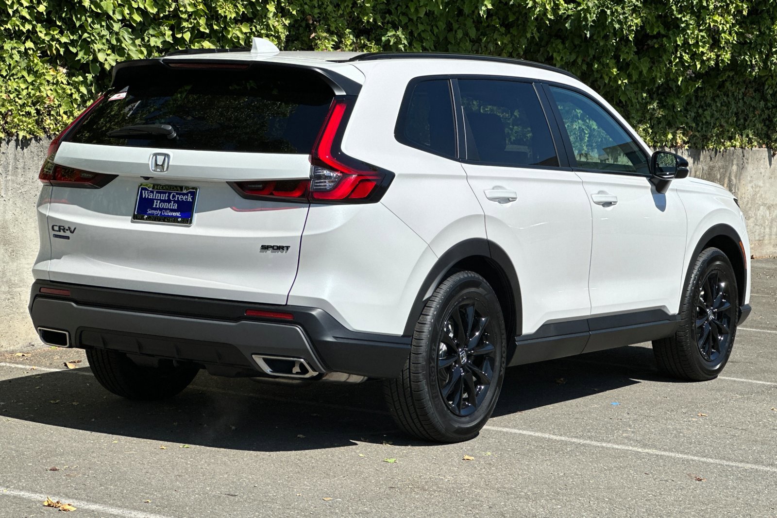 2026 Honda CR-V Hybrid Sport photo 2