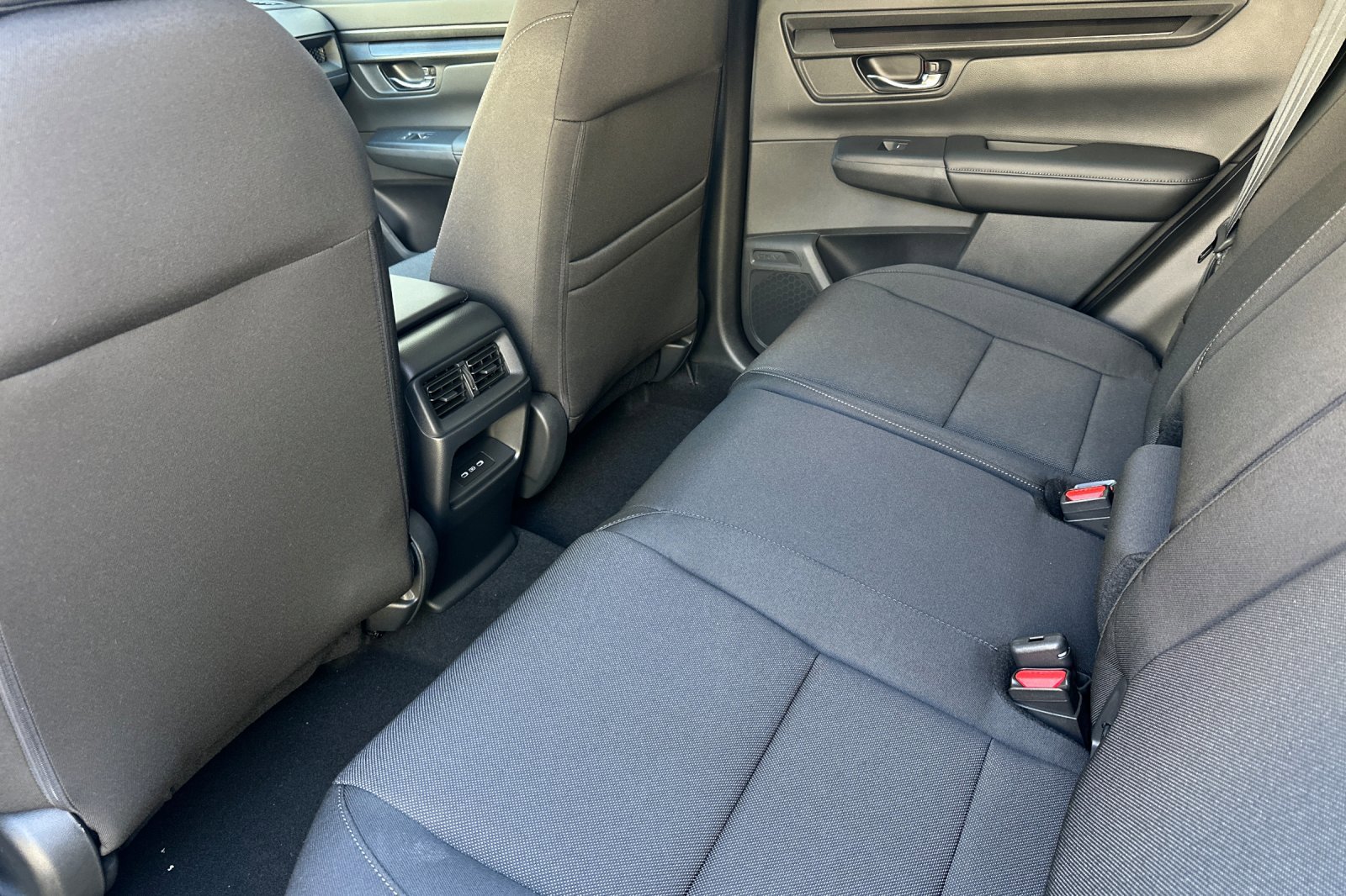 2026 Honda CR-V EX - Photo 9