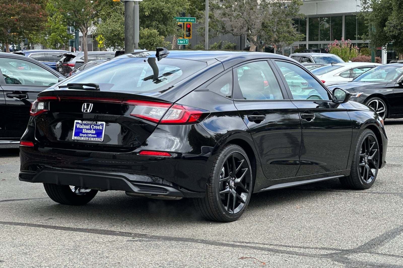 2026 Honda Civic Hatchback Sport photo 4