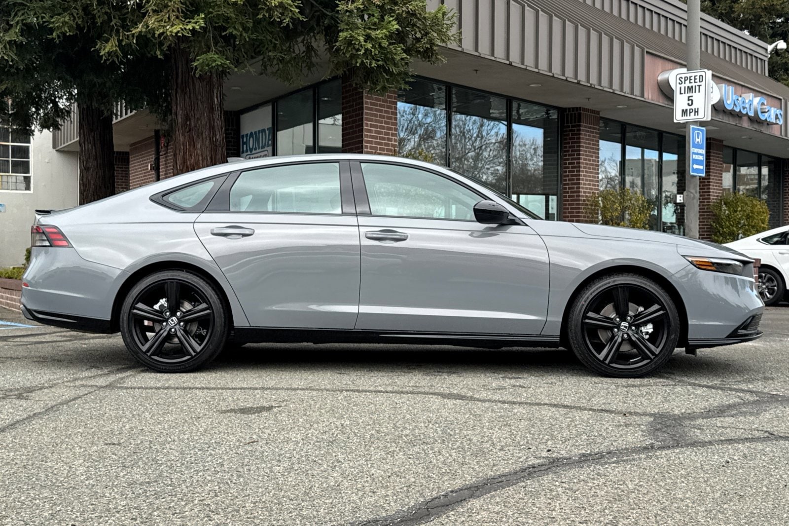 2026 Honda Accord Hybrid Sport-L photo 3