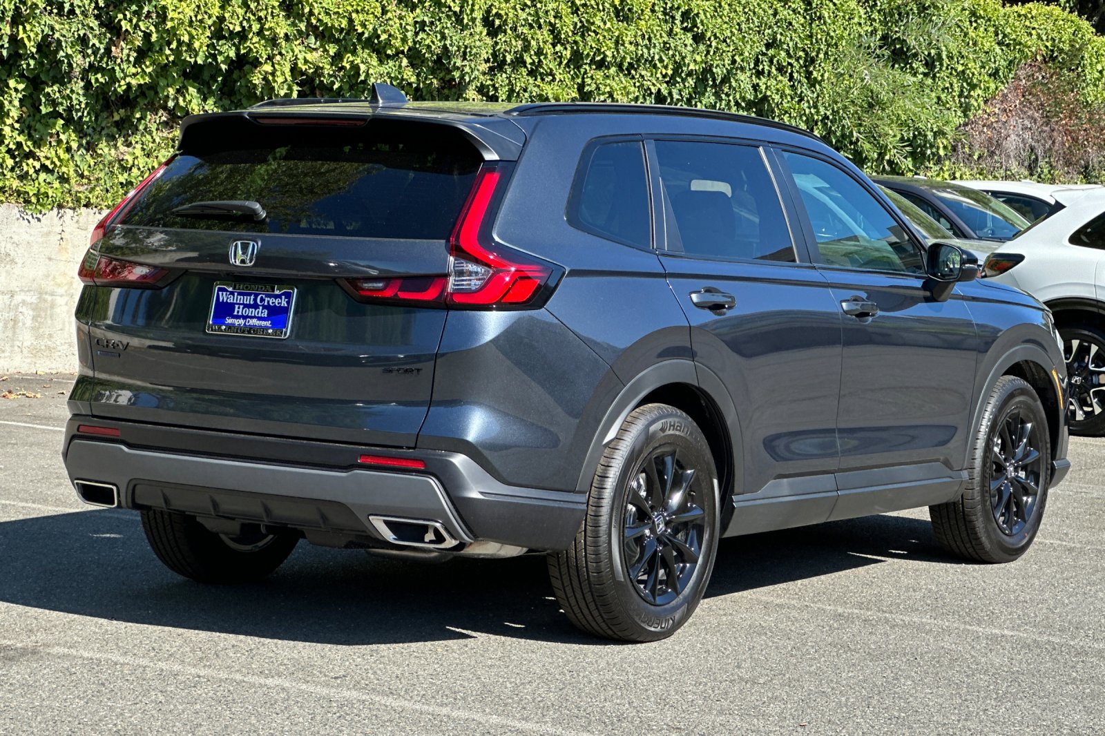2026 Honda CR-V Hybrid Sport photo 4