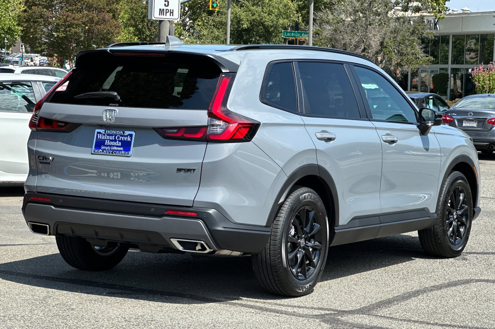 2026 Honda CR-V Hybrid Sport-L photo 4