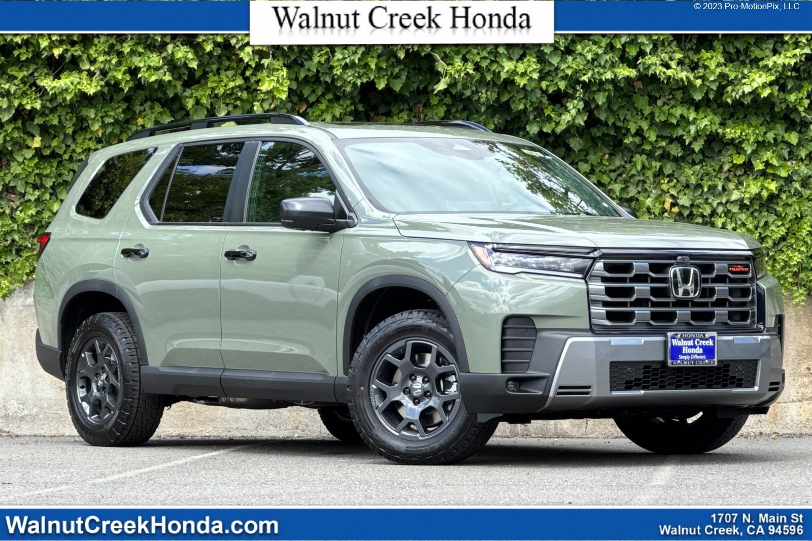 2026 Honda Pilot TrailSport AWD's photo