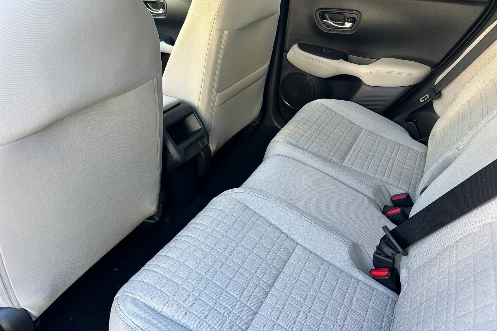 2026 Honda HR-V LX - Photo 9