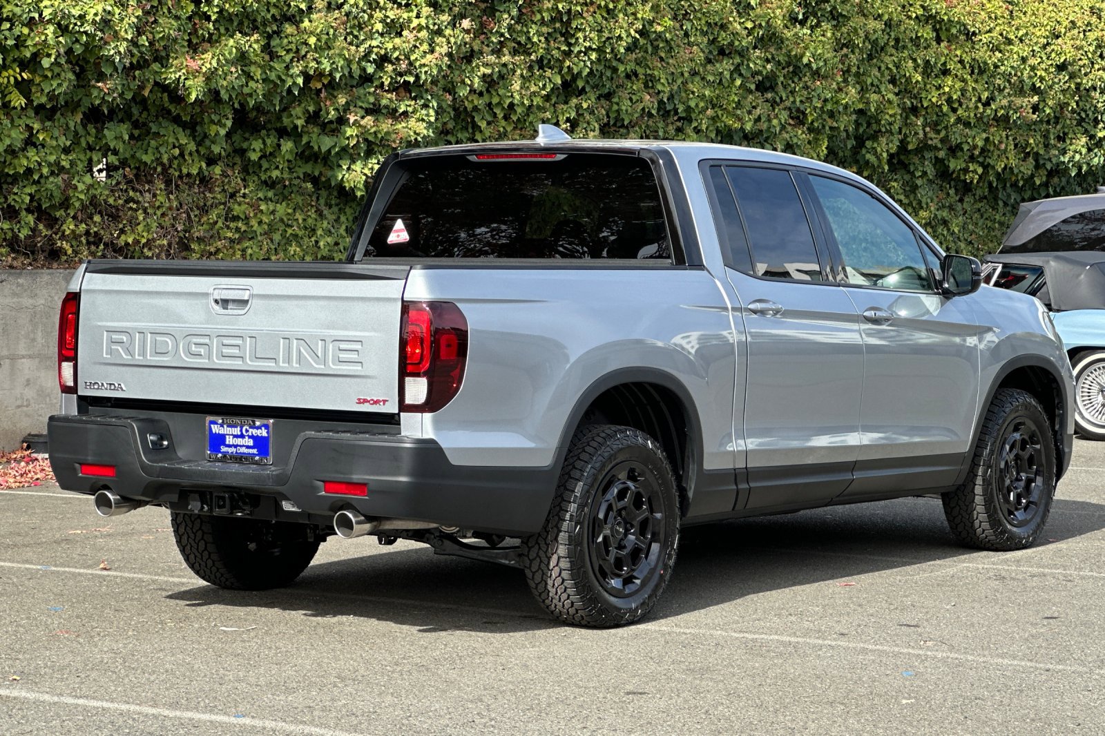 2025 Honda Ridgeline Sport photo 4
