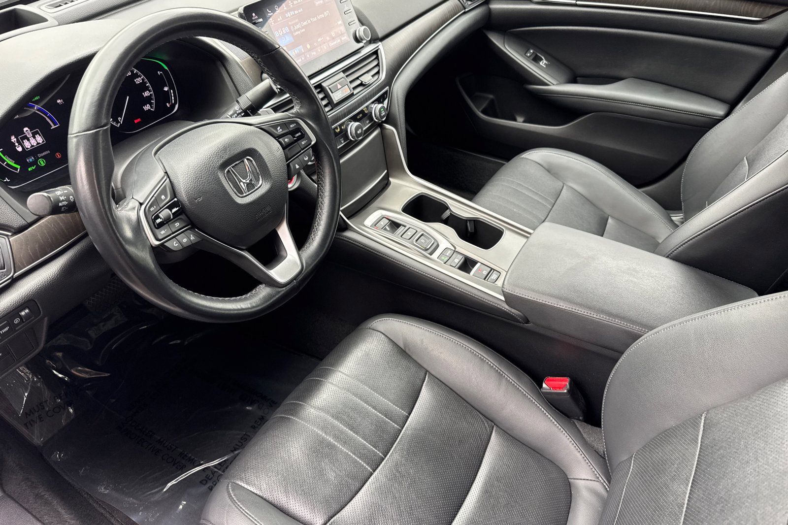 2021 Honda Accord Hybrid Touring photo 6