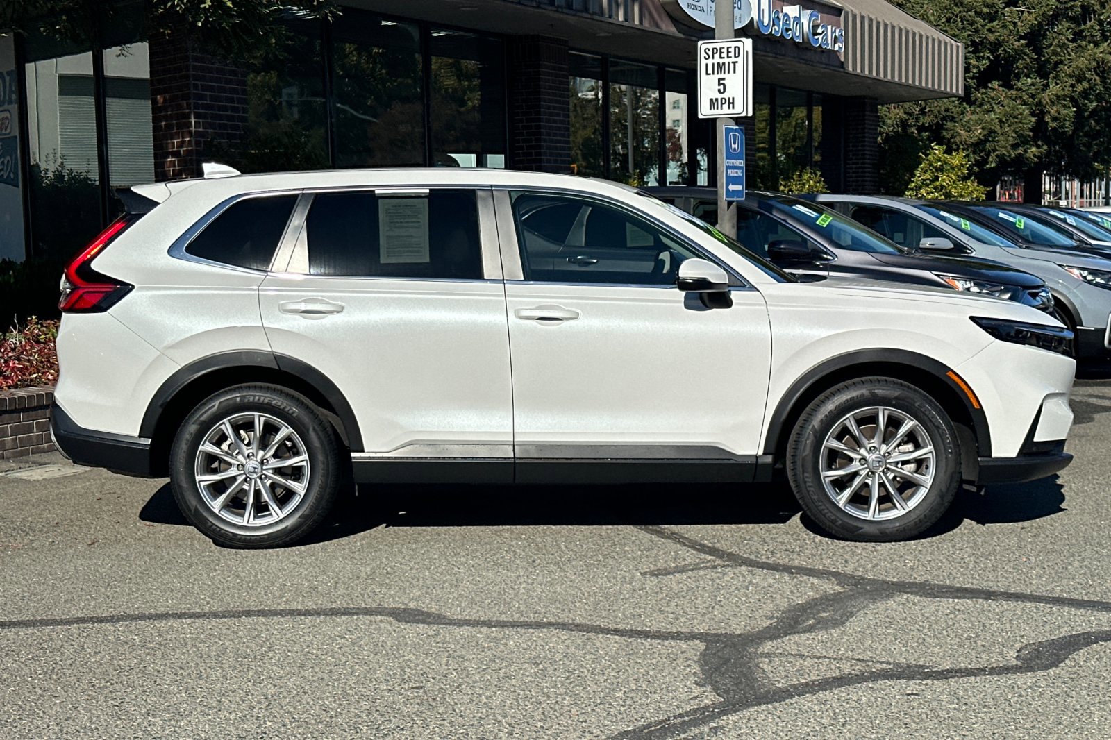 2023 Honda CR-V EX-L photo 3