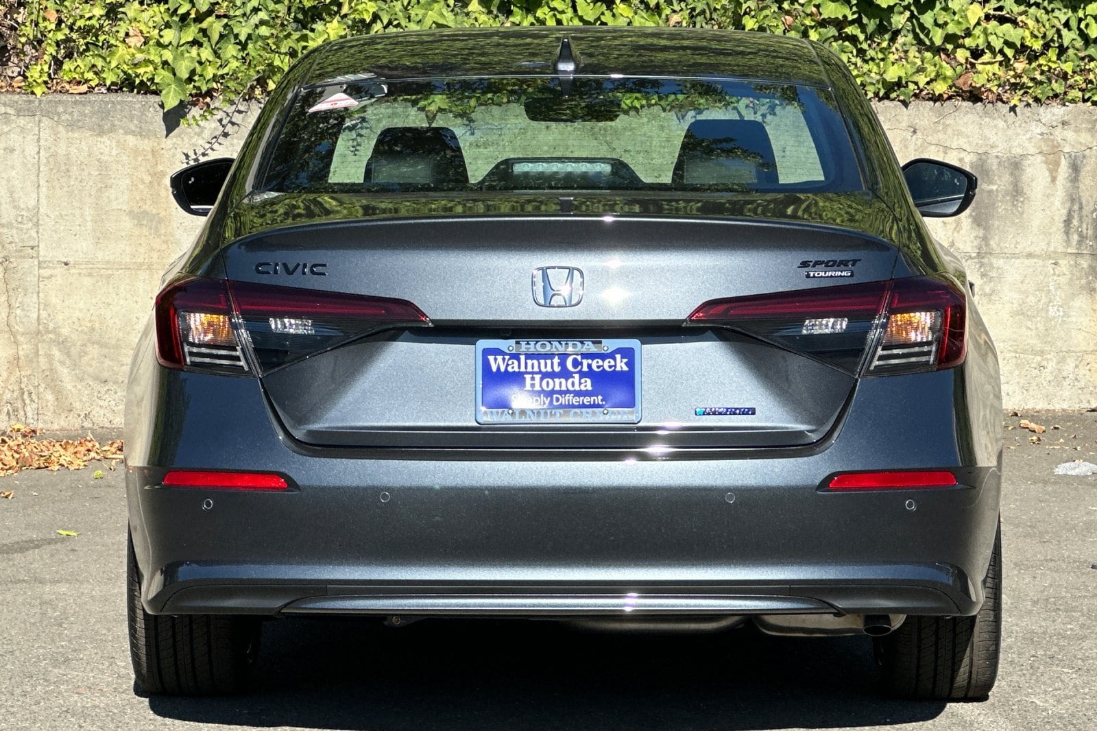 2026 Honda Civic Sport Touring photo 5