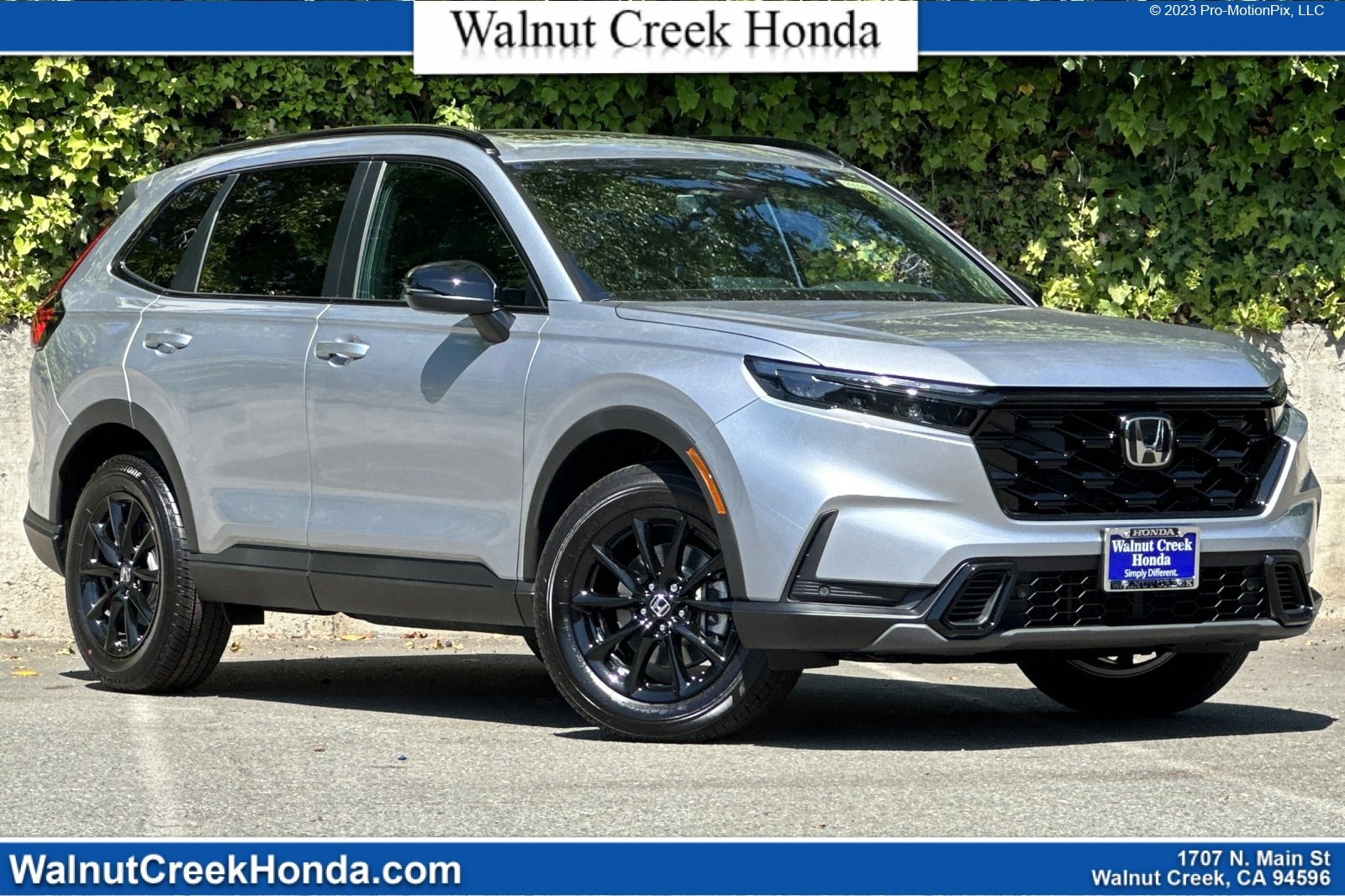 2026 Honda CR-V Hybrid Sport-L AWD's photo