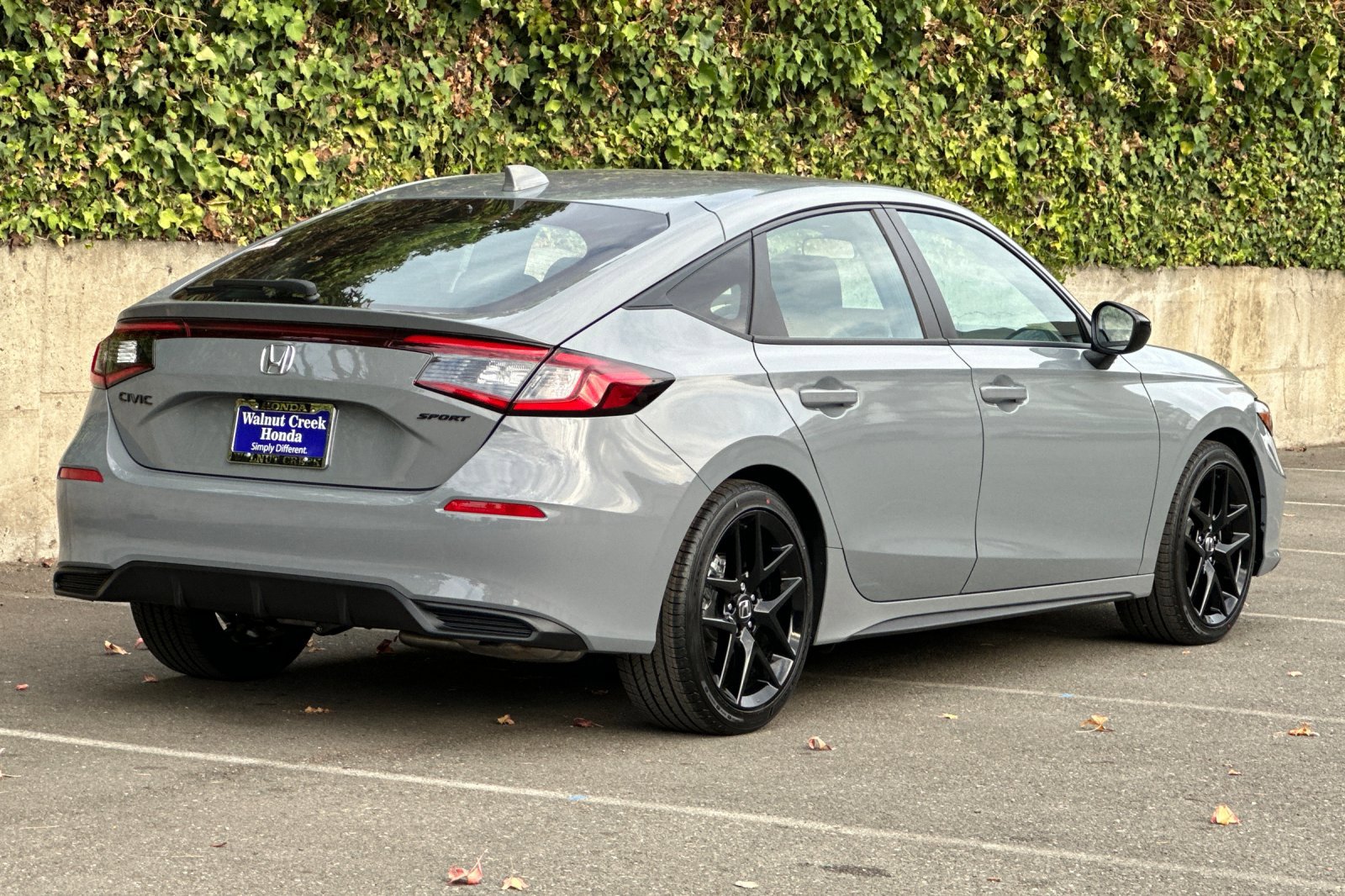 2026 Honda Civic Sport Hatchback photo 4