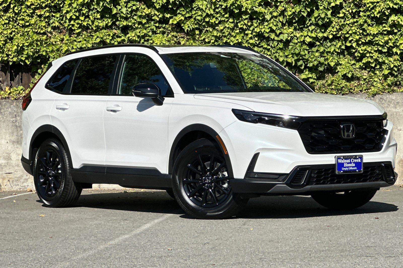 2026 Honda CR-V Hybrid Sport-L photo 2