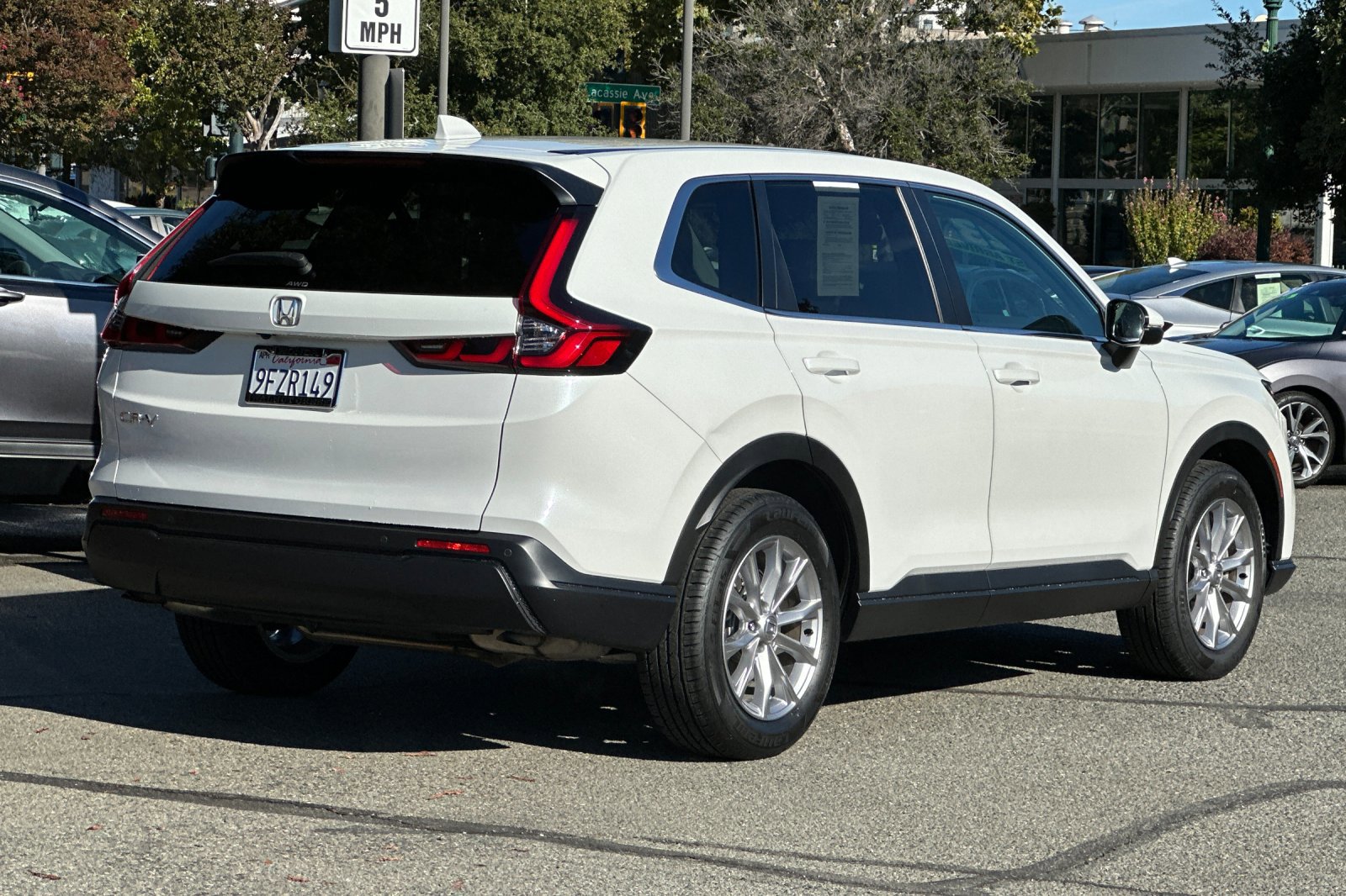 2023 Honda CR-V EX-L photo 4