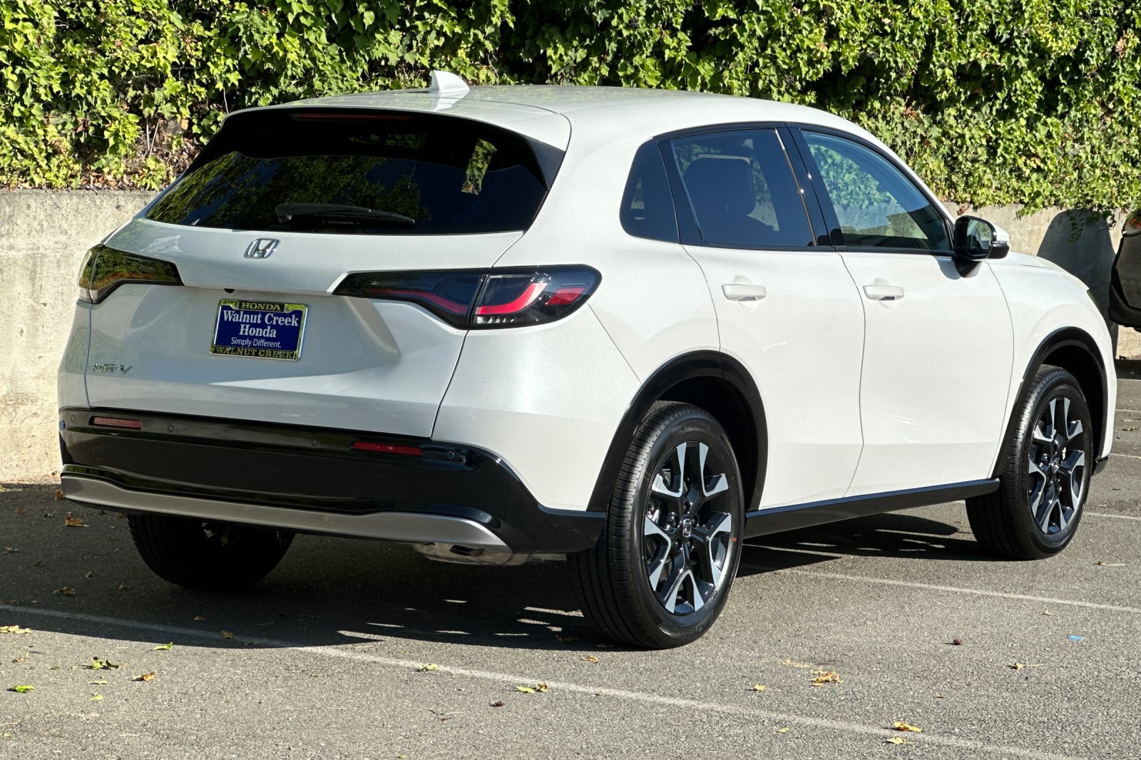 2026 Honda HR-V EX-L photo 3
