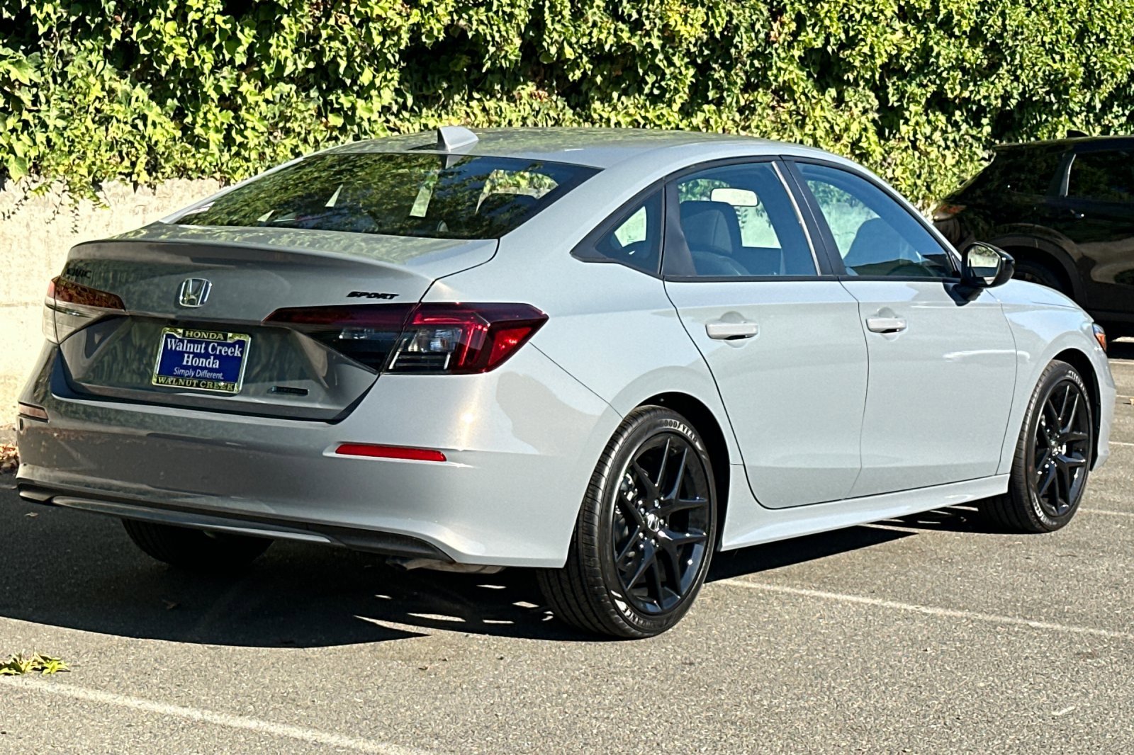 2026 Honda Civic Hybrid Sport photo 4