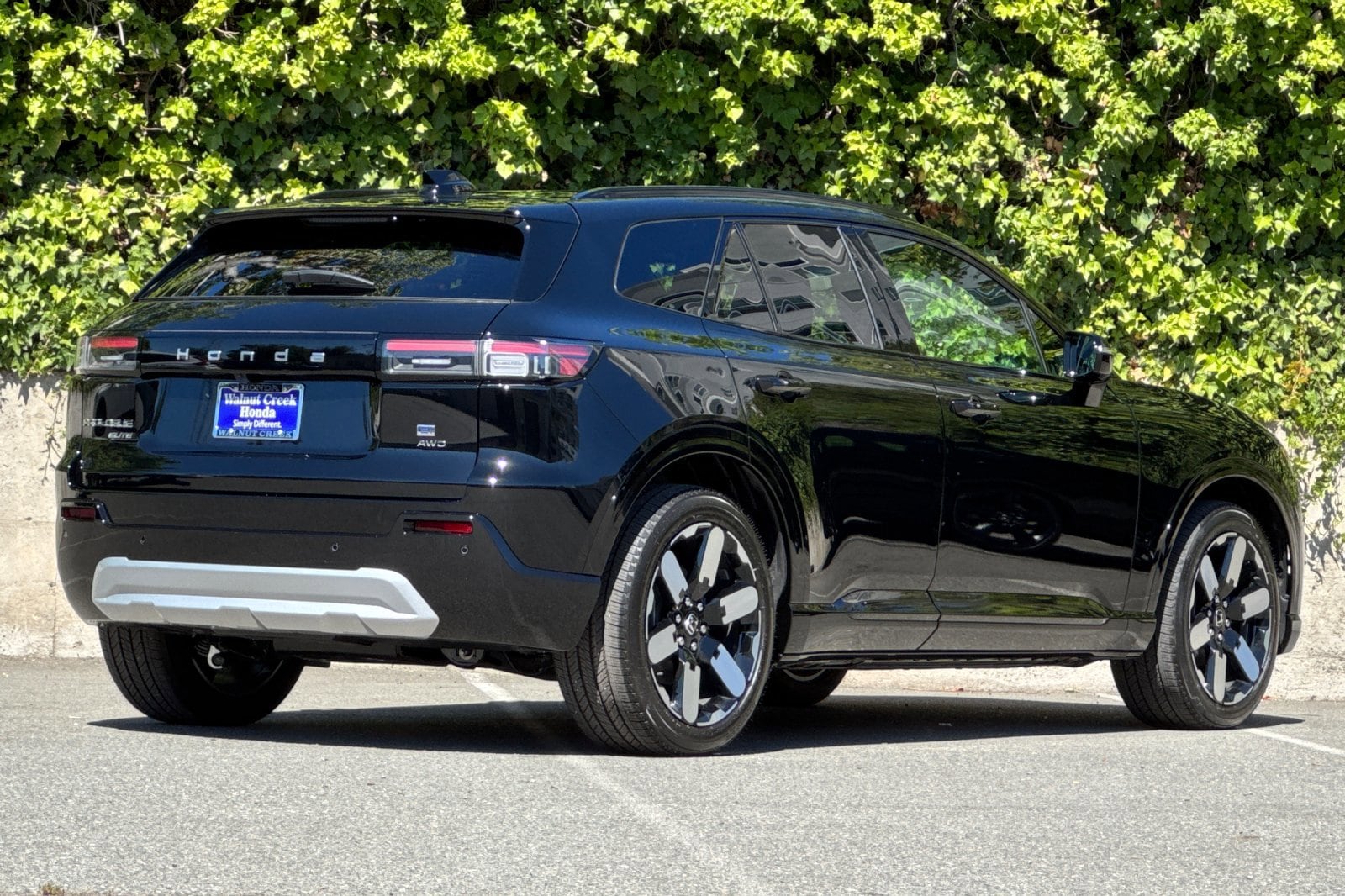 2026 Honda Prologue Elite photo 4