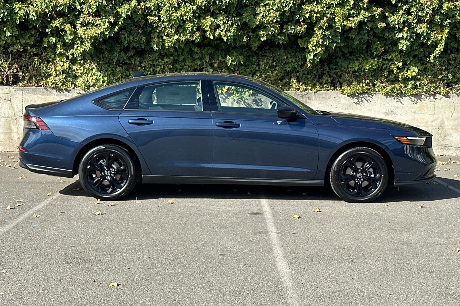 2025 Honda Accord SE photo 3