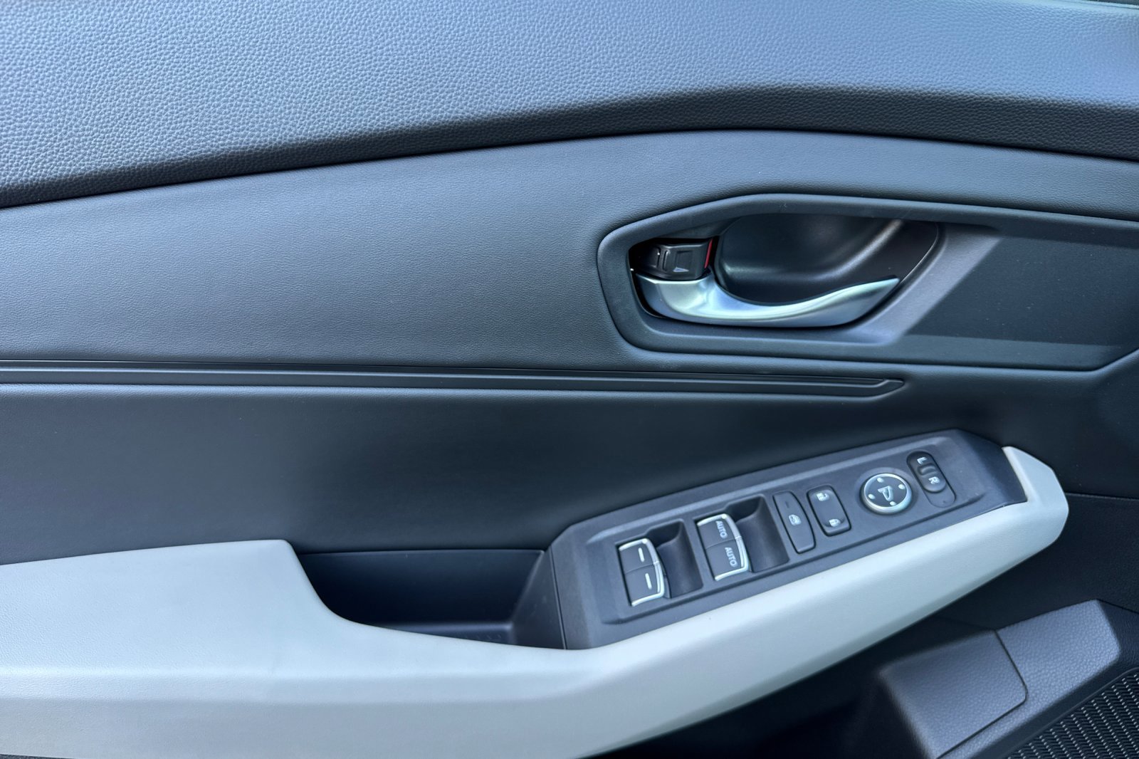 2026 Honda Accord SE - Photo 8