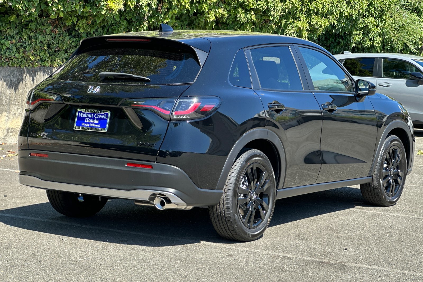 2026 Honda HR-V Sport photo 2