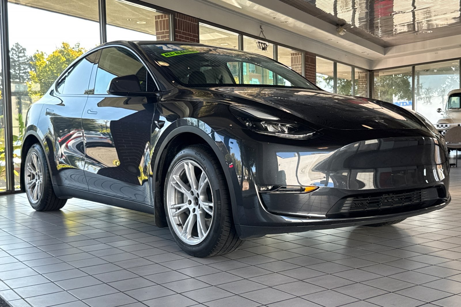 Used 2024 Tesla Model Y Long Range with VIN 7SAYGDEEXRF013656 for sale in Walnut Creek, CA