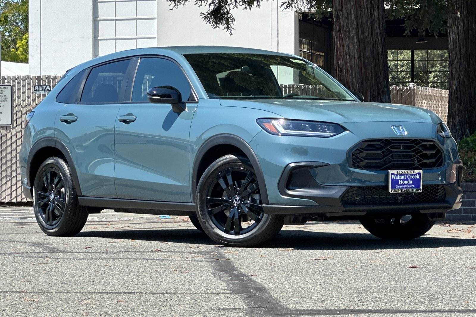 2026 Honda HR-V Sport photo 2