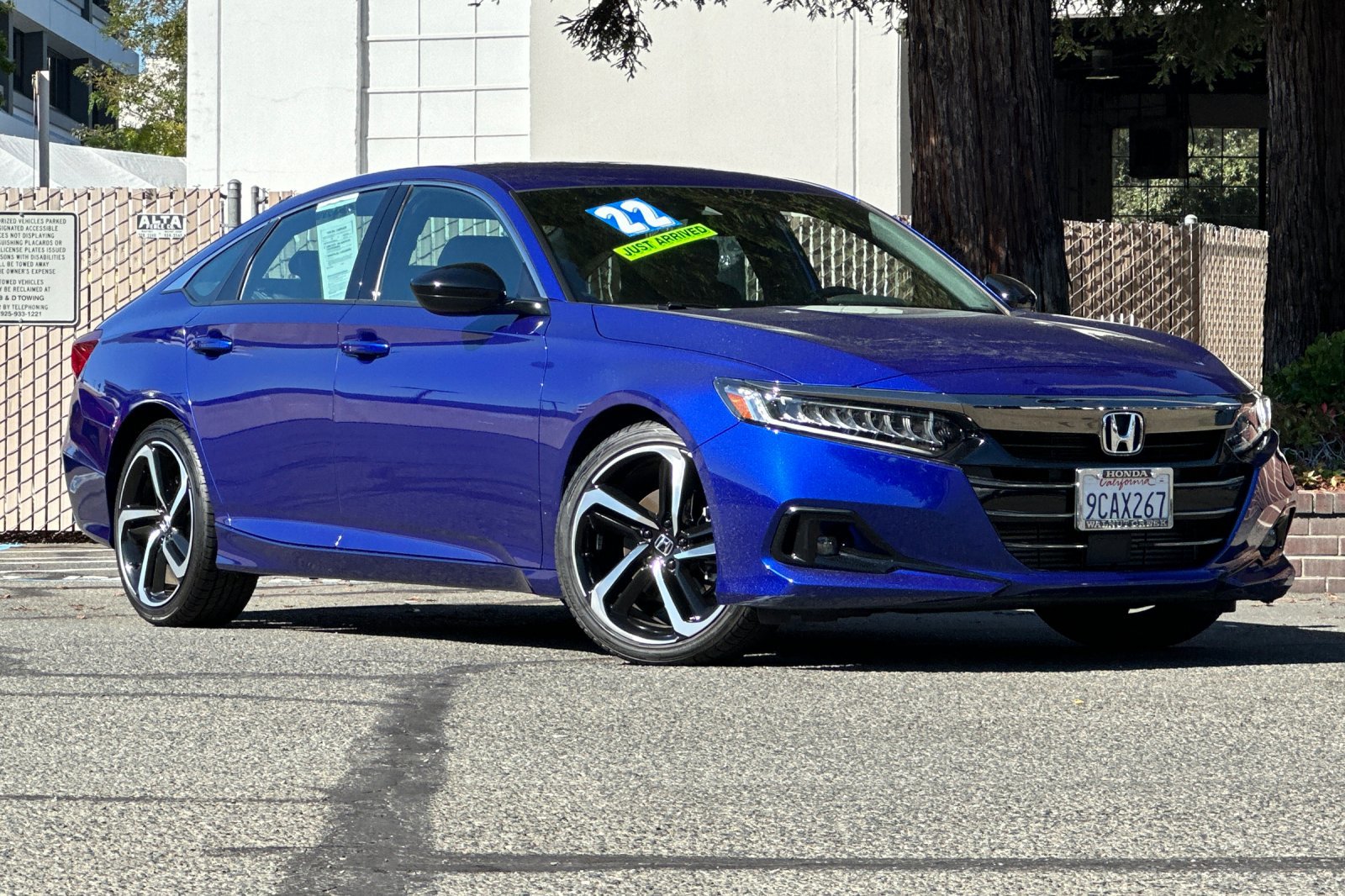 2022 Honda Accord Sport 1.5T photo 2