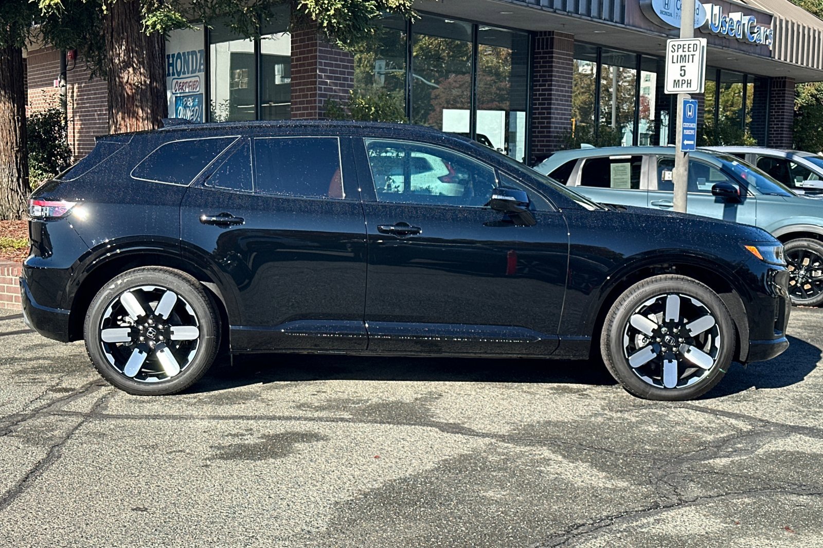 2026 Honda Prologue Elite Touring photo 3