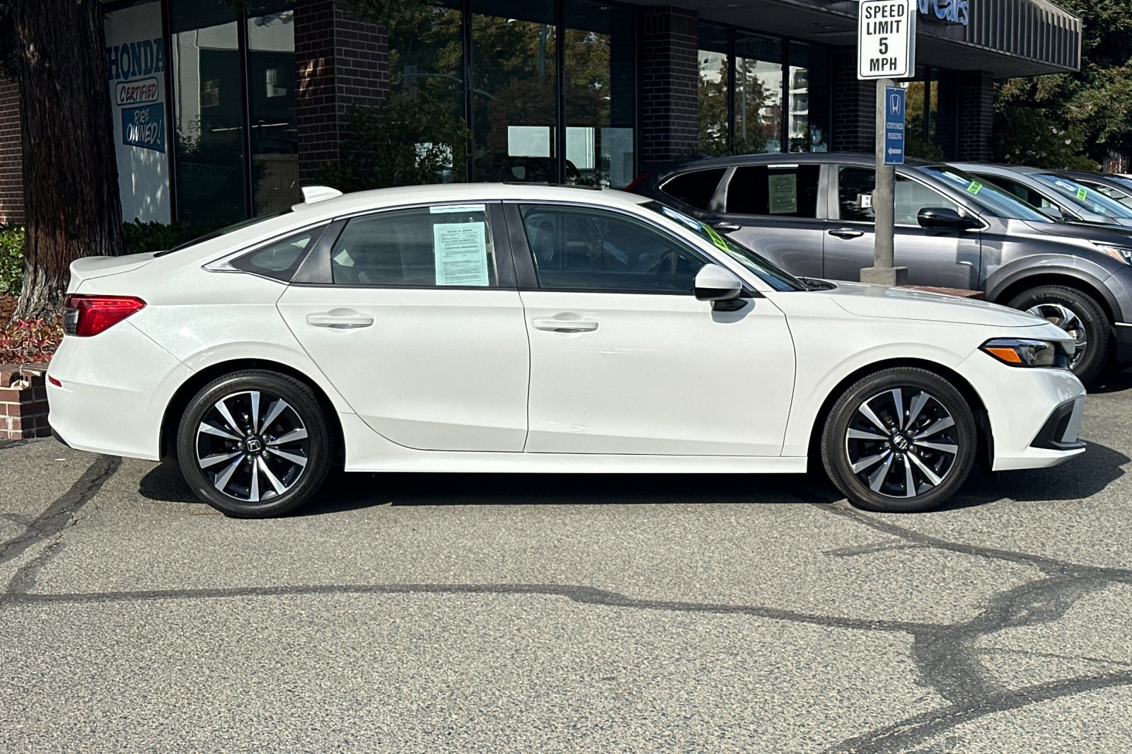 2024 Honda Civic EX photo 3