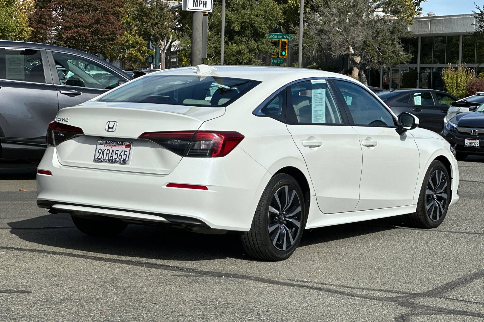 2024 Honda Civic EX photo 4