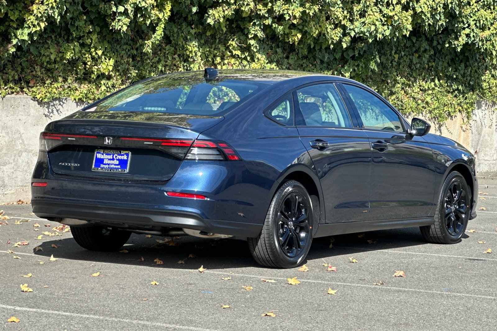 2025 Honda Accord SE photo 4