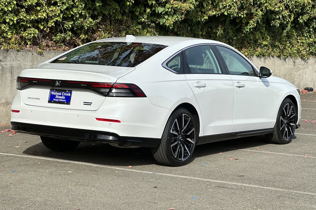 New 2025 Honda Accord Hybrid Touring Sedan