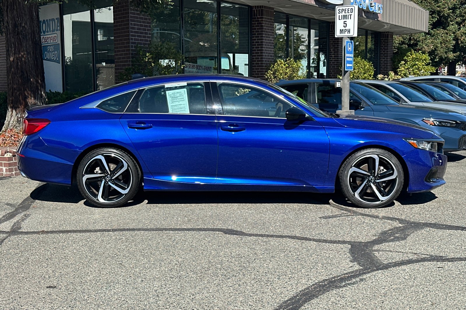 2022 Honda Accord Sport 1.5T photo 3