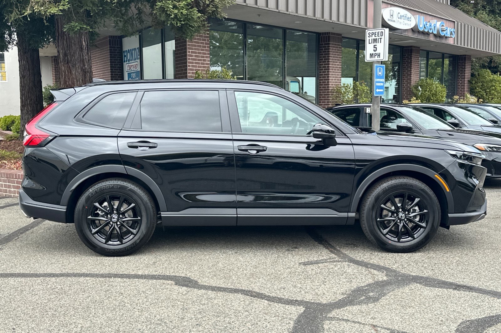 2026 Honda CR-V Hybrid Sport photo 3