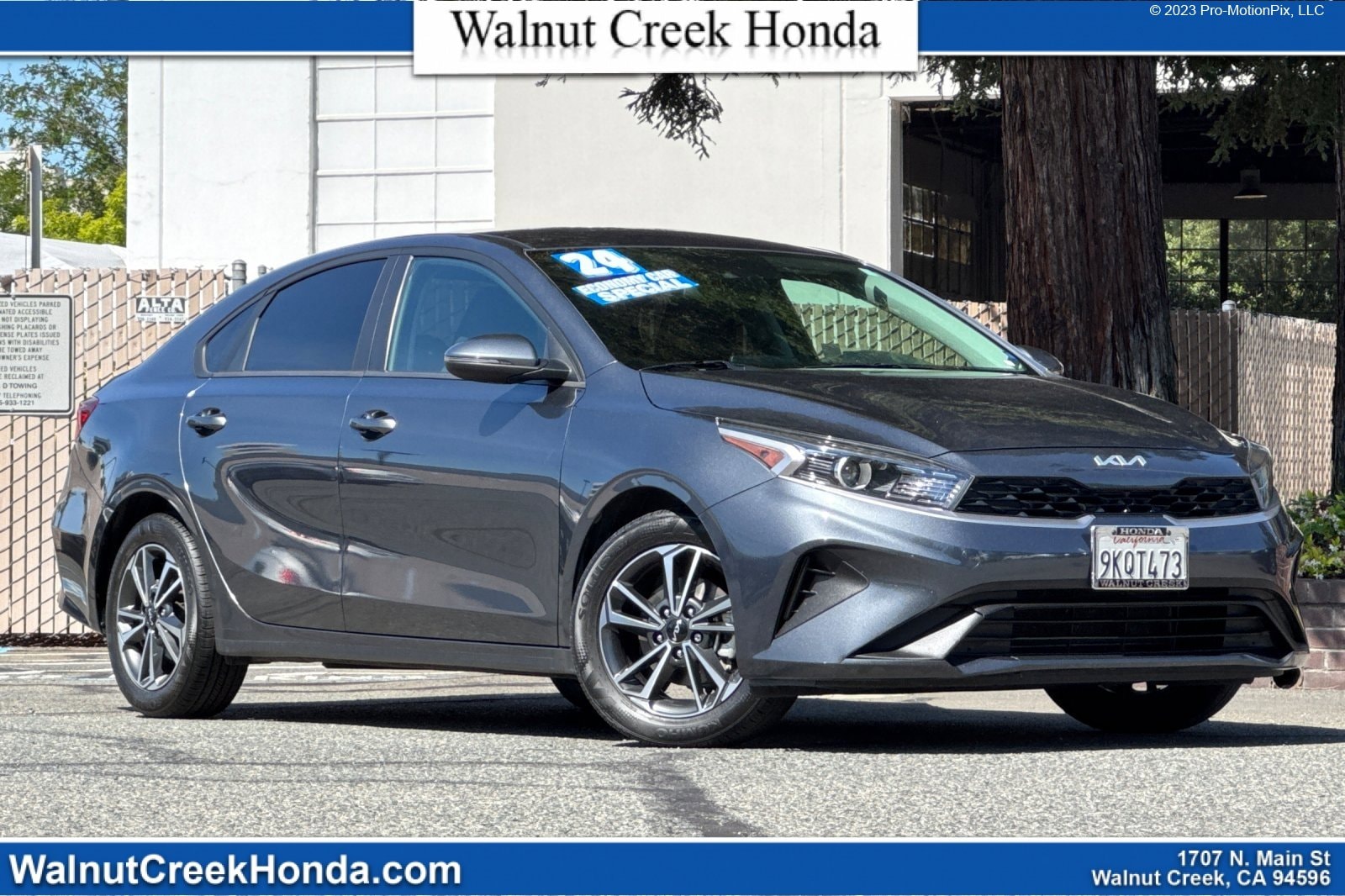 2024 Kia Forte LXS AT's photo
