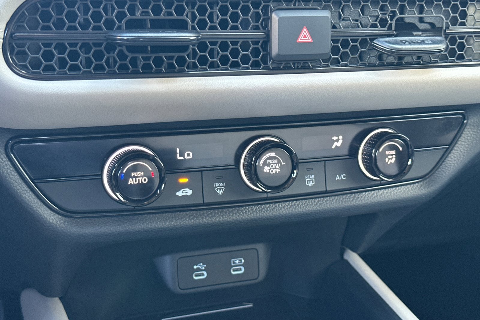 2026 Honda HR-V LX - Photo 17