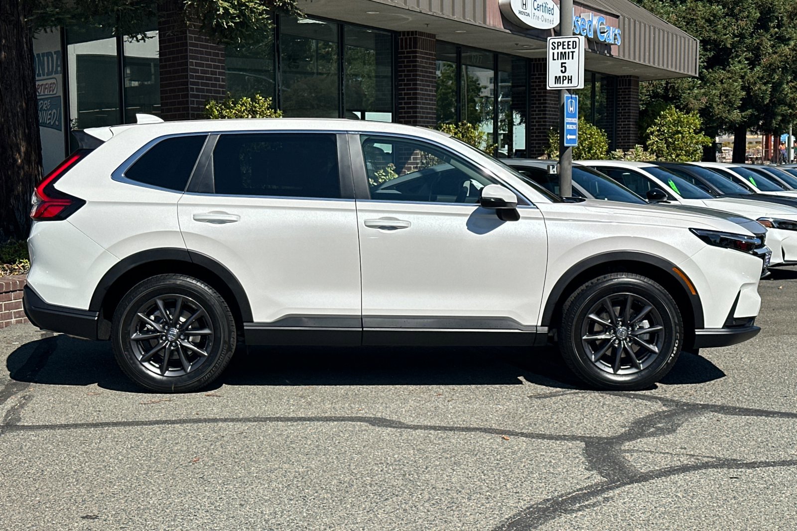 2026 Honda CR-V EX-L photo 2