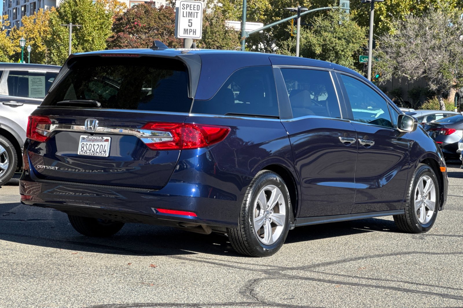 2020 Honda Odyssey EX-L photo 3