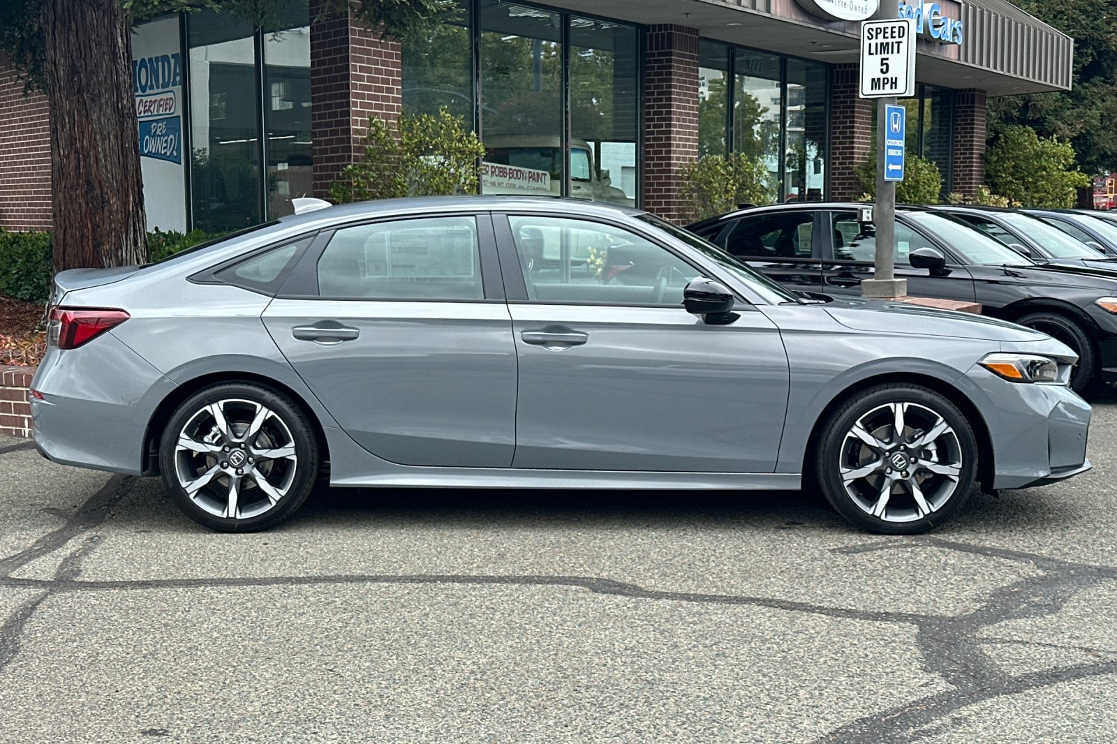 2026 Honda Civic Hybrid Sport Touring photo 3
