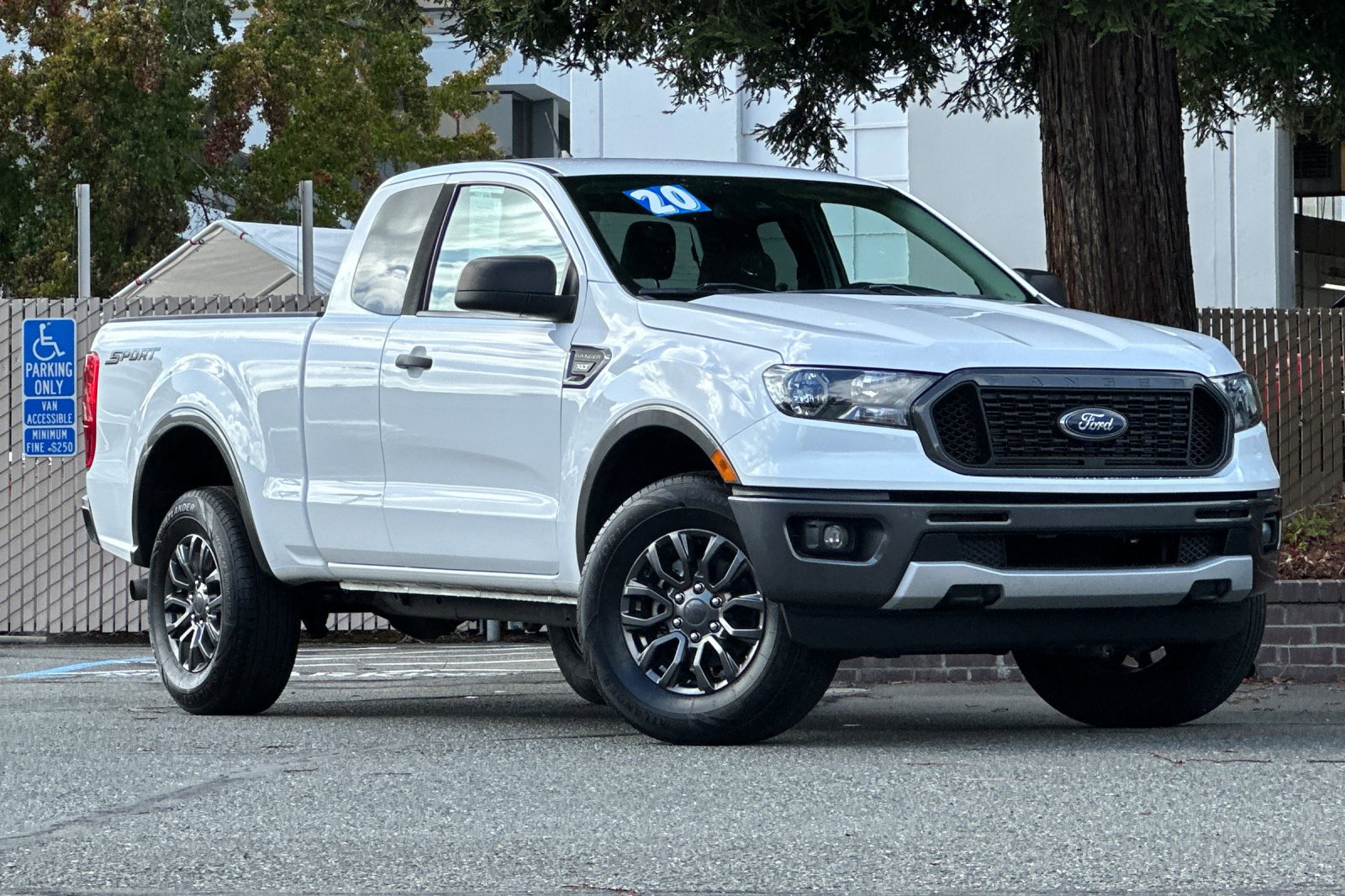 2020 Ford Ranger XLT photo 2